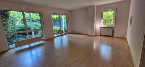 Foto - Kronberg - 2-Zimmer-Wohnung Terrasse Garten Tiefgarage