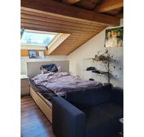 Lichtdurchflutetes 22m² WG-Zimmer in Olching ab 15.06.