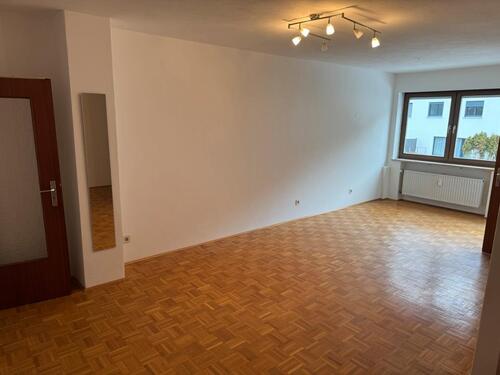 Foto - 1 Zimmer Wohnung - 530,00&nbsp;EUR Kaltmiete, ca.&nbsp; 45,00&nbsp;m&sup2;