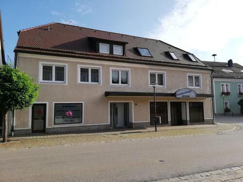 Foto - Geschätsimmobilie Zweifamilienhaus mit Seeblick