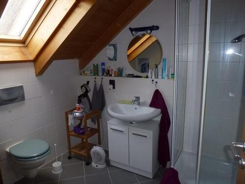 Foto - möbl. Zimmer f. 1 Pers. NUR an HeimfahrerinPendlerin