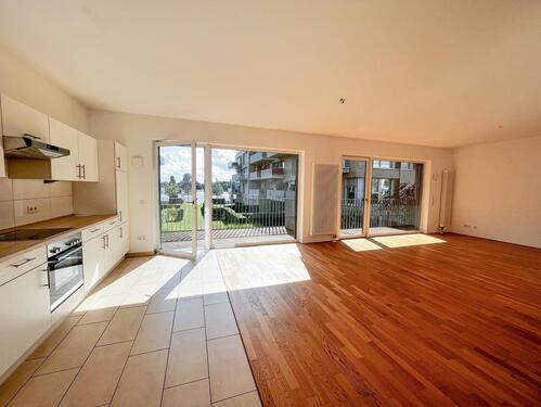 Foto - Lichtdurchflutete 3-Zimmer-Wohnung mit EBK