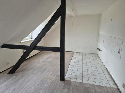 Foto - 2 Zimmer Dachgeschoßwohnung zur Miete in Weißenfels