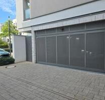 Tiefgaragenstellplatz in Köln Braunsfeld mit opt. Wallbox Park Linné BAHIA zu vermieten
