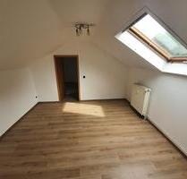 Wohnung zum vermieten - 450,00&nbsp;EUR Kaltmiete, ca.&nbsp; 60,00&nbsp;m&sup2; in Dransfeld (PLZ: 37127)