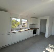 Schöne, helle 2 Zi. Whg. mit Küche & Balkon - Heilbronn Böckingen