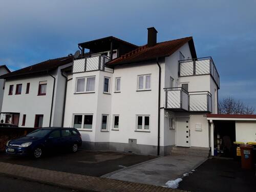 Foto - Gepflegte 3-Zimmer-Wohnung mit 80 qm im EG in Nagold-Hochdorf