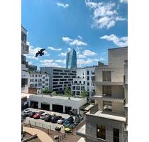 Neubau: Moderne 2-Zi-Whg. Mit EBK & Balkon (EZB Blick) im Ostend - Frankfurt am Main