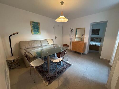 Foto - möbl. Wohnung mit Terrasse - 820,00&nbsp;EUR Kaltmiete, ca.&nbsp; 39,00&nbsp;m&sup2;