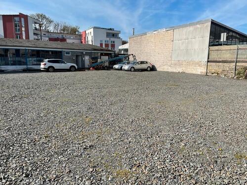 Foto - Stellplatz für Wohnwagen, Wohnmobile, Boote und Transporter