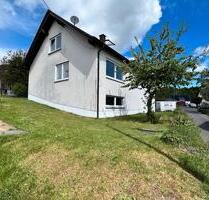 Einfamilienhaus 189,6 m2, 7 Zimmer 2 Bäder, Keller, Garage - Reichshof