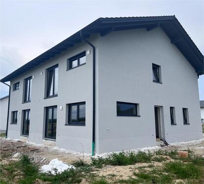 Foto - 5 Zimmer Doppelhaushälfte zur Miete in Osterhofen