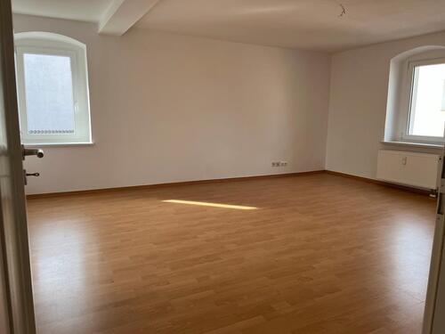 Foto - Renovierte helle 2-Raumwohnung privat in MD Fermersleben ab März