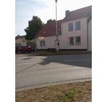 Haus mit Einliegerwohnung zu vermieten - Allstedt