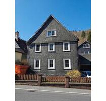 Haus mit 2 Wohnungen, teil-vermietet, Eigennutzung Kapitalanlage - Schwarzatal