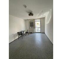 Helles Ein-Zimmer-Apartment - 290,00&nbsp;EUR Kaltmiete, ca.&nbsp; 25,00&nbsp;m&sup2; in Bayreuth (PLZ: 95447) Altstadt