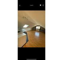 2 Zi. Dachgeschosswohnung - 700,00&nbsp;EUR Kaltmiete, ca.&nbsp; 82,00&nbsp;m&sup2; in Schwäbisch Gmünd (PLZ: 73529) Bargau