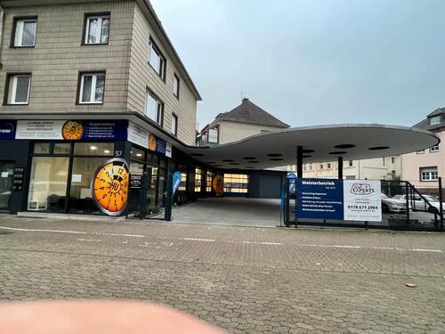 Foto - Kfz Halle in Krefeld Uerdinger Straße 57 neben TÜV Prüfstelle