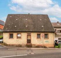 freistehendes Einfamilienhaus - 120.000,00&nbsp;EUR Kaufpreis, ca.&nbsp; 140,00&nbsp;m&sup2; in Wiesloch (PLZ: 69168)