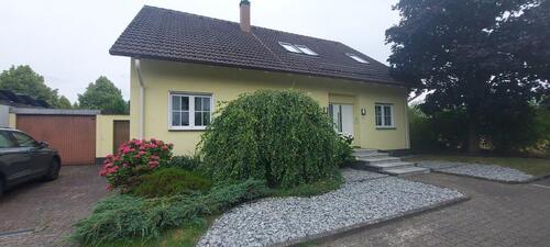 Foto - 8-Zimmer-Einfamilienhaus in Karlsruhe - Neureut
