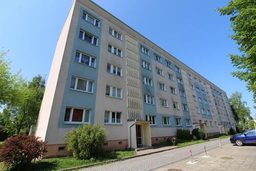 Foto - Familienwohnung- der Spielplatz direkt gegenüber!