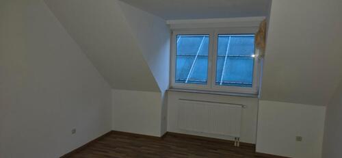 Foto - 3 Zimmer Dachgeschoßwohnung zur Miete in Zella-Mehlis
