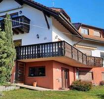 Mehrfamilienhaus mit Doppelgarage - Laufenburg (Baden)