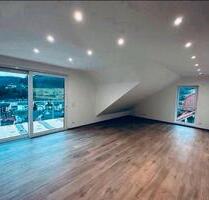 Dachgeschoss 4 Zimmer Wohnung in ruhiger Lage in Breuberg