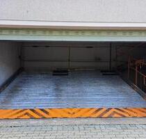 Garagenstellplatz unweit Erlanger Innenstadt (5min Fußweg) - Erlangen Am Anger