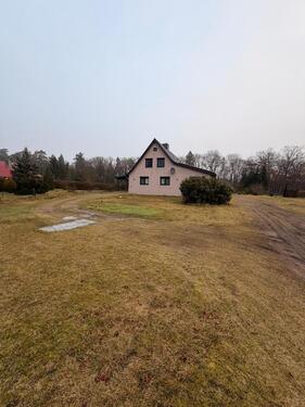 Foto - Einfamilienhaus - 2.450,00&nbsp;EUR Kaltmiete, ca.&nbsp; 180,00&nbsp;m&sup2;