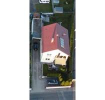 Moderne Mietwohnung in 92318 Neumarkt mit 150 m² Gartenanteil - Neumarkt in der Oberpfalz Altenhof