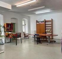 Untermiete: Arbeitsplatz Atelier -Künstlerische Tätigkeit - Berlin Friedrichshain-Kreuzberg