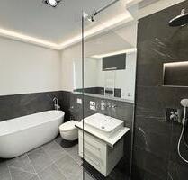 Ein Traum! + Lift + Parkett + Fußbodenhzg. + Wanne & Dusche + Balkon + LED-Licht + Stellplatz - Leipzig Nord