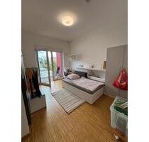 Großes WG Zimmer in 2er Frauen-WG - Mannheim Käfertal