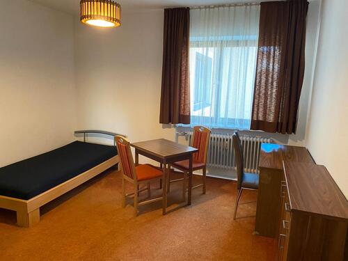 Foto - Biete ein Zimmer mit separater Küche