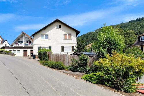 Foto - 11 Zimmer Mehrfamilienhaus, Wohnhaus zum Kaufen in Baiersbronn