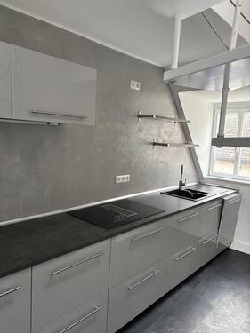 Foto - Möblierte Dachwohnung über 2 Etagen in BLK Mitte zu vermieten