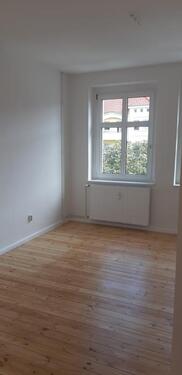 Foto - AB SOFORT: Schöne 2-Zimmerwohnung in Bahnhofsnähe