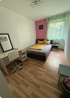 Foto - WG Zimmer zu vermieten in Frankfurt- NUR FRAUEN