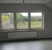 3 Familienhaus mit weiterer eventueller Baumöglichkeit - Bruchköbel