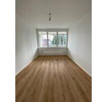 4 Zimmer Wohnung mit Einbauküche Balkon Keller - Offenburg Elgersweier