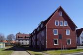 Foto - Am Schlagbaum 25 - frisch renovierte 4 ZKB Wohnung im EG mit Einbauküche *ab sofort* zu vermieten
