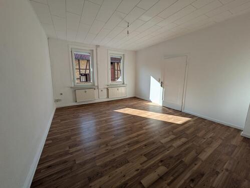 Foto - Zwei renovierte Zimmer im Erdgeschoss inkl. Bad