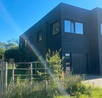 Außergewöhnliches Architektenhaus - Wohnen und Arbeiten im Grünen - Barmstedt