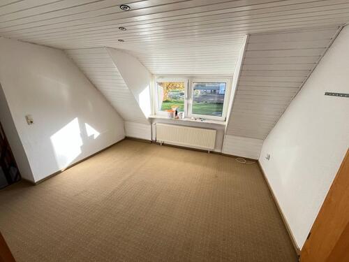 Foto - Dachgeschosswohnung zu vermieten