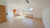 Foto - Helle 4-Zimmer-Wohnung mit großem Balkon & Küche in Steiningloh