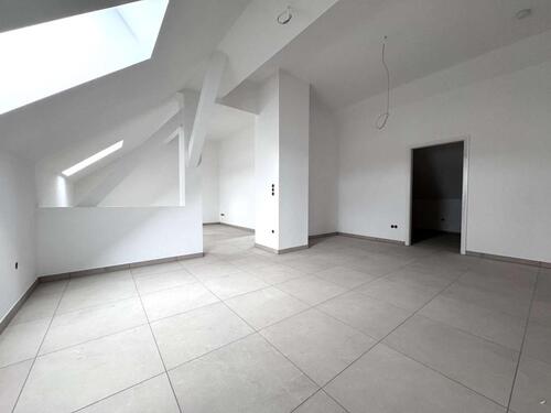 Foto - Dachgeschoßwohnung in Wörth zur Miete