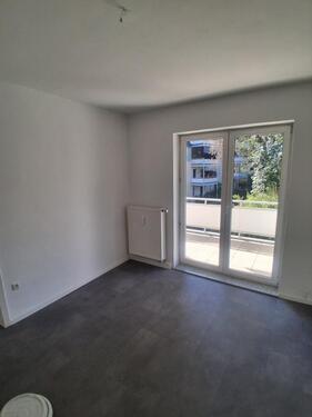 Foto - ETW mit großem Sonnenbalkon für AnlegerSelbstnutzer