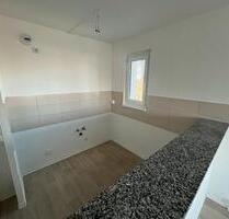 Gemeinsam neu starten – sanierte 3-Raum-Wohnung mit Tresen & 2 Monate kaltmietfrei - Chemnitz Kapellenberg