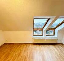 einzigartige Dachgeschoss Maisonette Wohnung ***TOP*** in Chemnitz am Luisenplatz
